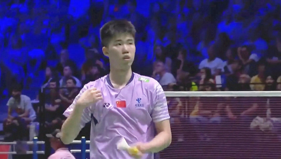 YngEE, 另外还有两, 双方战至